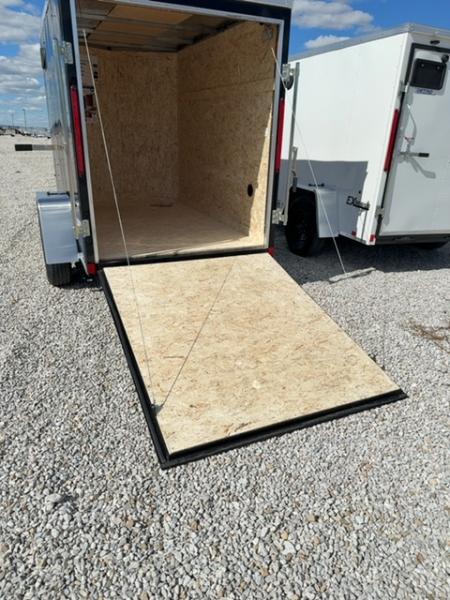 New 2026 Cargo Express EX DLX 5x8 3K Ramp Door V-Nose