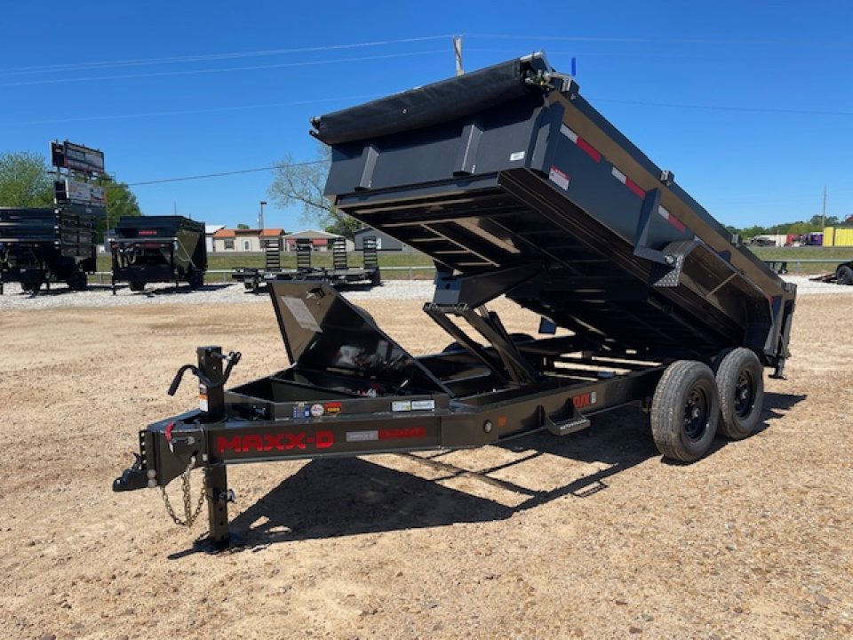 New 2026 MAXX-D DJB8314 Dump Trailer