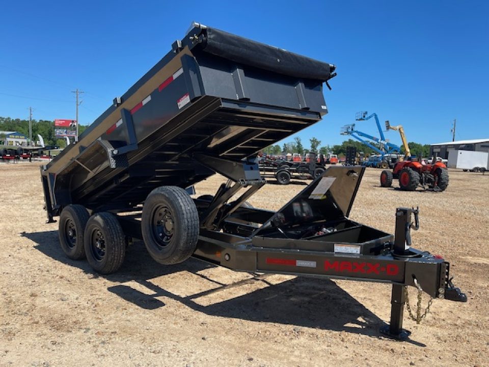 New 2026 MAXX-D DJB8314 Dump Trailer