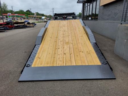 New 2026 Diamond C Trailers HXD208-GN Tilt Trailer