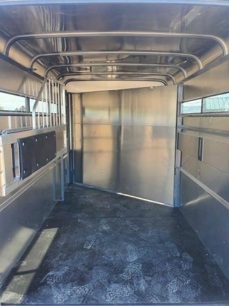 New 2026 Maverick 13' 2 Horse Trailer