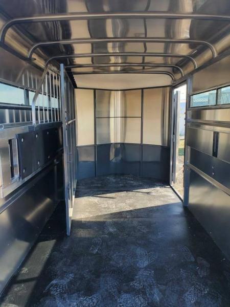 New 2026 Maverick 13' 2 Horse Trailer
