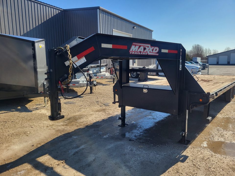 Used 2016 Maxey Trailers MAXX D Equipment Trailer