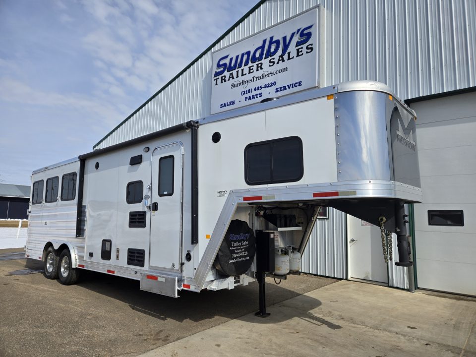 Used 2021 Merhow 3H Living Quarter Trailer