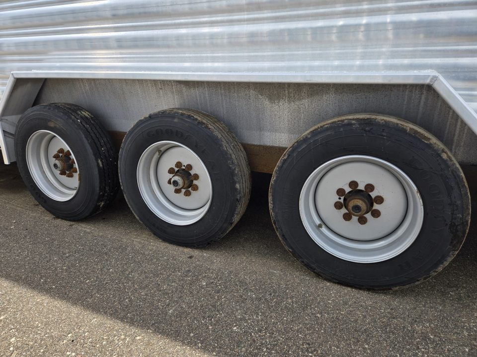 Used 2024 Featherlite 32ft 8127 Stock Trailer