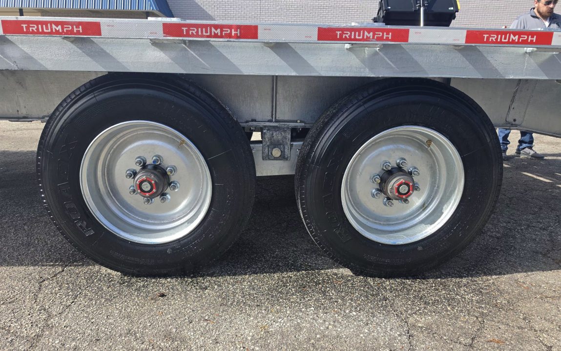 New 102" X 20+ 5 GALVANIZED EQUIPMENT DECKOVER TRIUMPH 10K AXLES 2026