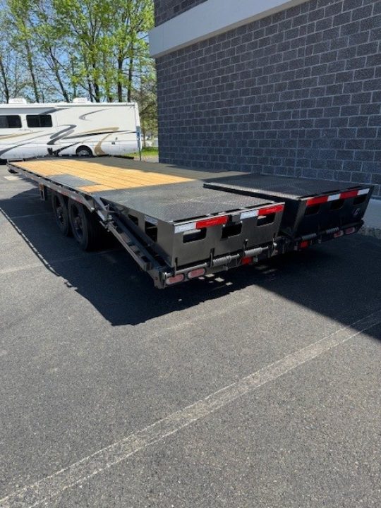 New 2026 Diamond C Trailers DEC210 24X102 Equipment Trailer