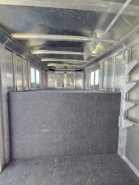 Used 2016 Featherlite Trailers Legend 5H Horse Trailer