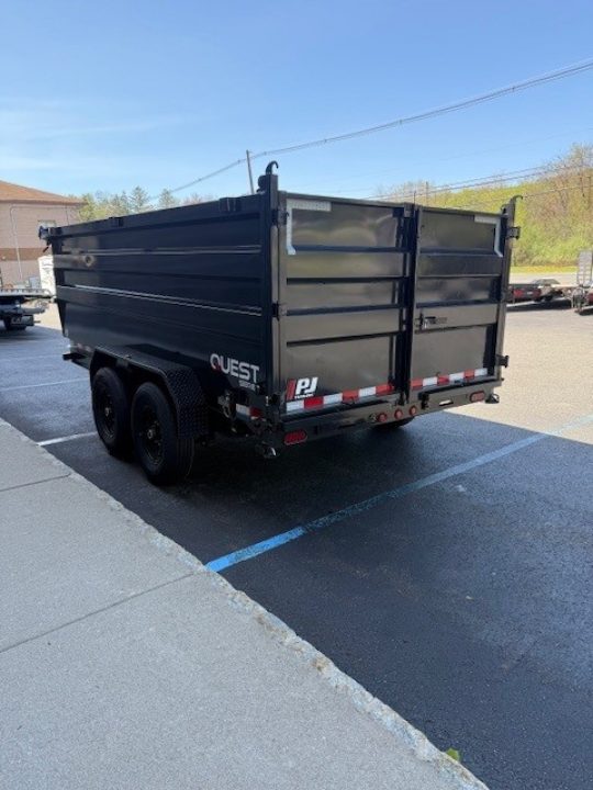 New 2026 PJ Trailers D7142 Dump Trailer