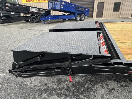 New 2026 DELUXE 25+5 20K DUAL TANDEM GOOSENECK DECKOVER EQUIPMENT HAULER WITH MEGA RAMPS