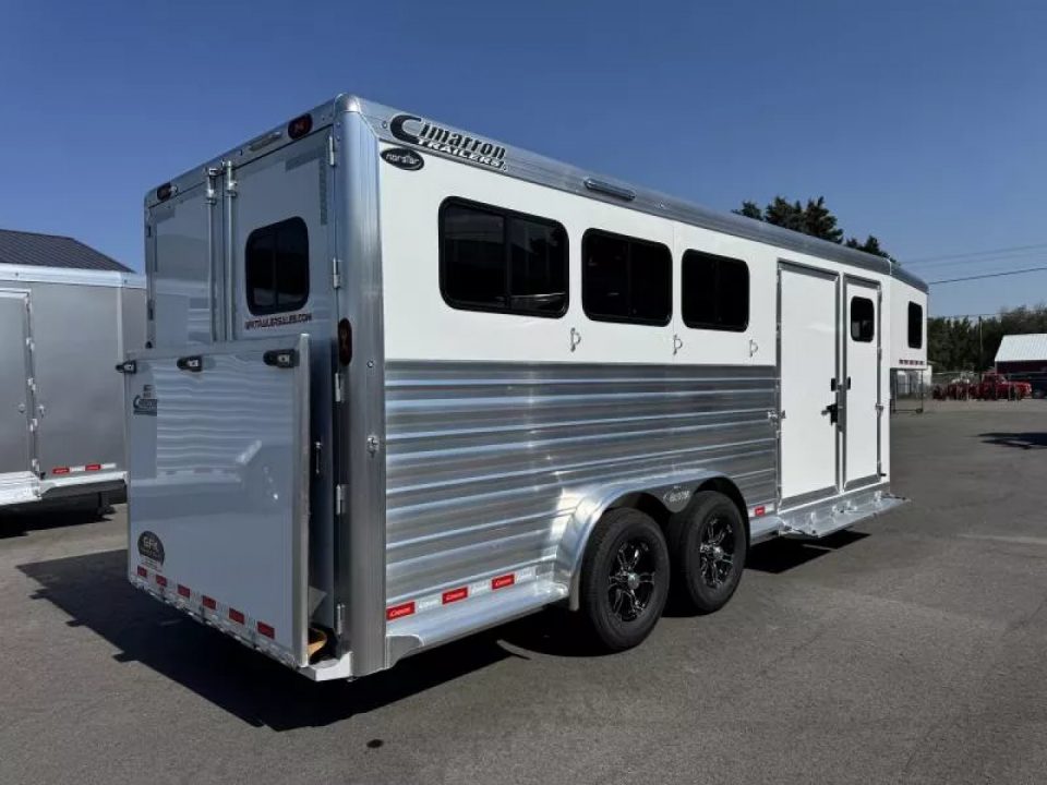 New 2027 Cimarron Norstar 3 Horse with Closet Tack
