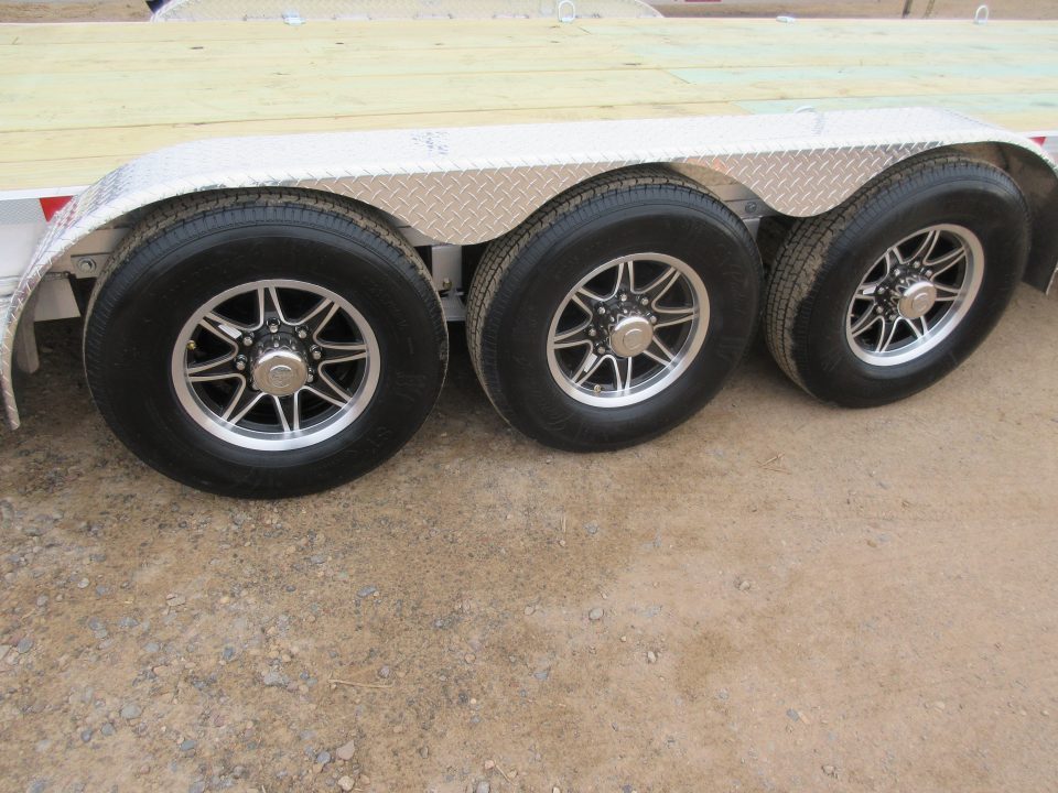 New 2026 Wolverine Trailers 21k Car Hauler