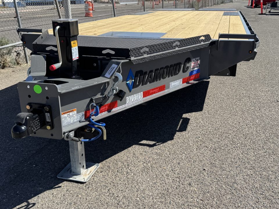 New 2026 Diamond C DEC 24' Max Ramps - 18K Deckover Equipment Trailer