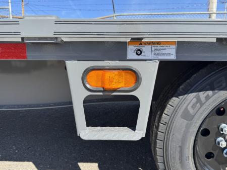 New 2026 Diamond C DEC 24' Max Ramps - 18K Deckover Equipment Trailer