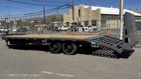 New 2026 Diamond C DEC 24' Max Ramps - 18K Deckover Equipment Trailer
