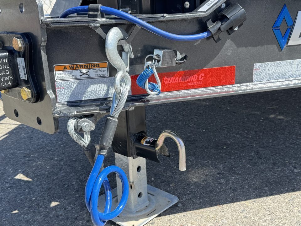 New 2026 Diamond C LPX 26' X-Ramp - 24K Equipment Trailer