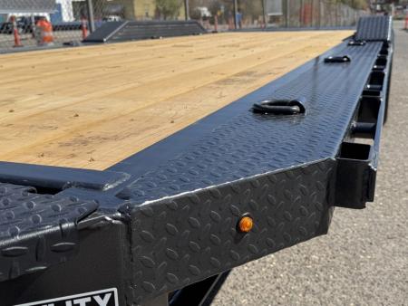 New 2026 Diamond C LPX 26' X-Ramp - 24K Equipment Trailer