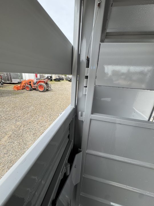 New 2027 Trails West Hotshot 20' Gooseneck Livestock Stock / Stock Combo Trailer