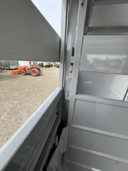 New 2027 Trails West Hotshot 20' Gooseneck Livestock Stock / Stock Combo Trailer