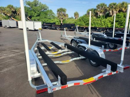 New 2025 Bandit 18-20 TANDEM AXLE 7000 LB GVWR ALUMINUM BOAT TRAILER WITH BRAKES ON BOTH TORSION AXLES, ADJUSTABLE BUNKS, LED LIGHTS, GUIDE POLES