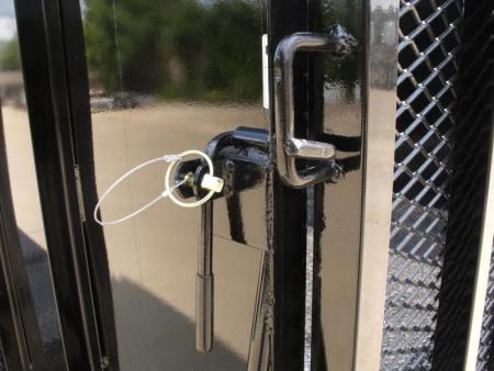 New Landscape  Trailer  High Wall_____Keep Your Items Out Of Sight______83 X 16 Steel  HD Tube Gate 14000 GVW  14 Ply Tires