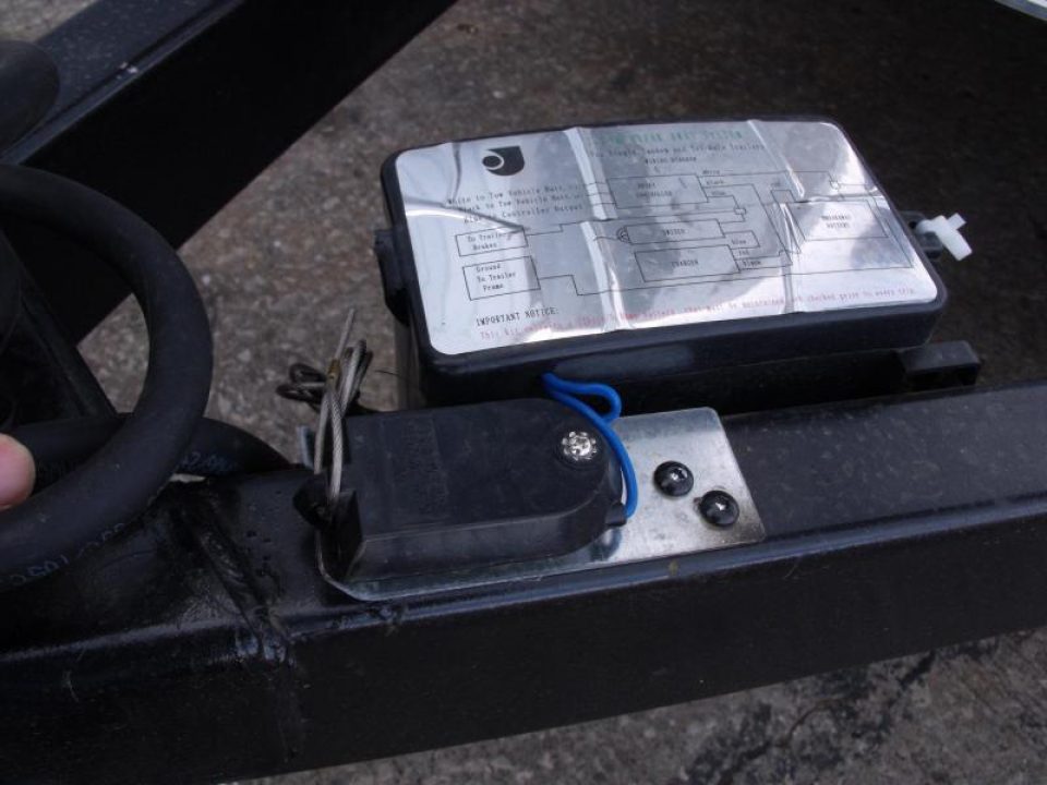 New HUGE SALE WHILE THEY LAST    !!! Enclosed Trailer 7 X 12 Ramp  7'  Interior Insulated Trailer Two Tone Charcoal Frt/ Silver Mist Rear   In Color  Tube Construction