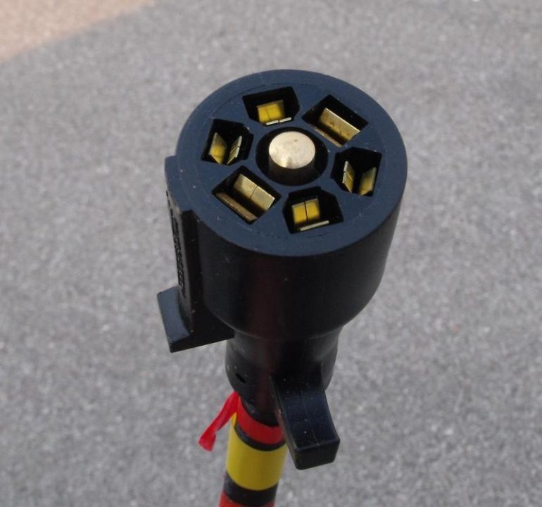 New HUGE SALE WHILE THEY LAST    !!! Enclosed Trailer 7 X 12 Ramp  7'  Interior Insulated Trailer Two Tone Charcoal Frt/ Silver Mist Rear   In Color  Tube Construction