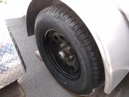 New HUGE SALE WHILE THEY LAST !!!   Enclosed Trailer 5 x 10  Ramp 5' Two Tone In Color White Front/Silver Mist Rear