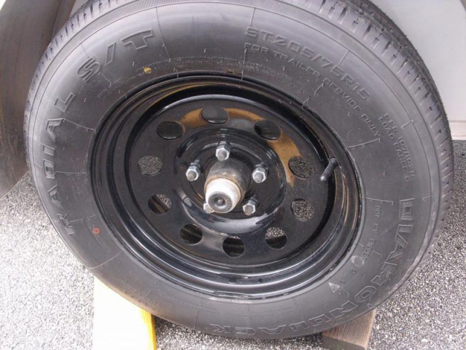 New HUGE SALE WHILE THE LAST  !!!  Enclosed Trailer 6 X 12  BARN DOOR    6' 9"  Interior White  In Color  All Tube Construction