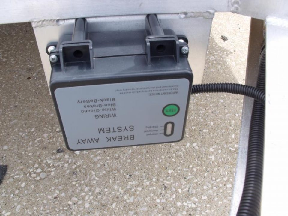 New Aluminum Utility Trailer  77 X 10  Utility Trailer  With  Electric Brakes