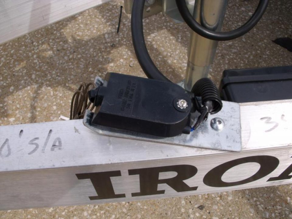 New Aluminum Utility Trailer  77 X 10  Utility Trailer  With  Electric Brakes