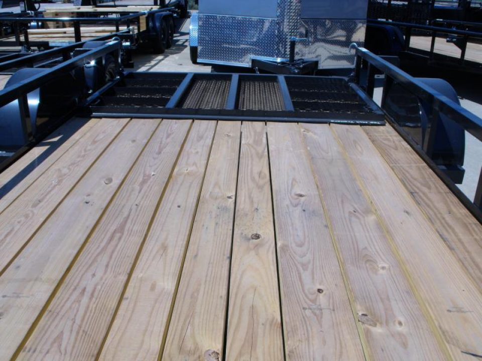 New Utility Trailer 77 X 12  HD   Spring Assisted Front & Rear Fold Rear Gate 2990 Axle