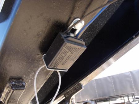 New SALE SALE SALE LOOK AT THIS    Goose Neck Deck Over 102 X 35 + 5 Dove  With Self Cleaning Dove 22500 GVWR      (((  Hutch Suspension System )))