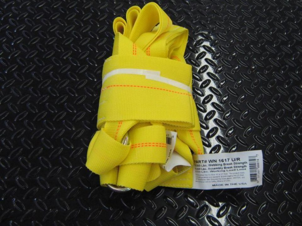 New NEW  Stehl       Tow Dolly     80"  Straps Included  ELECTRIC BRAKES