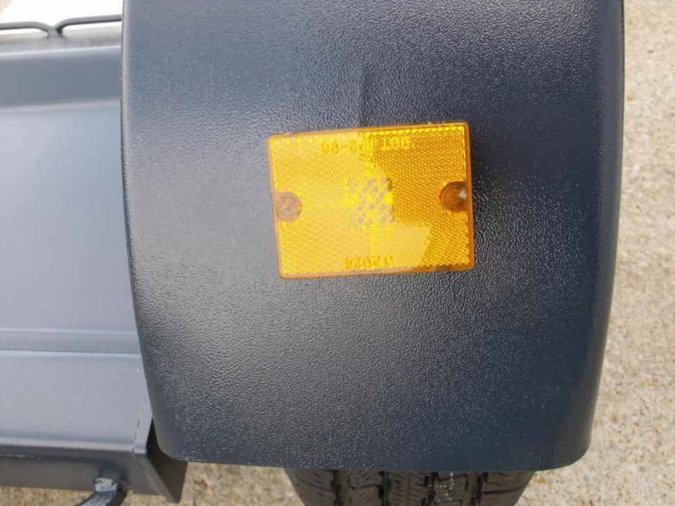 New NEW  Stehl       Tow Dolly     80"  Straps Included  ELECTRIC BRAKES