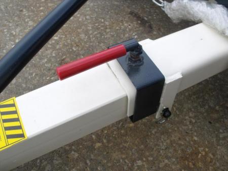 New NEW  Stehl       Tow Dolly     80"  Straps Included  ELECTRIC BRAKES