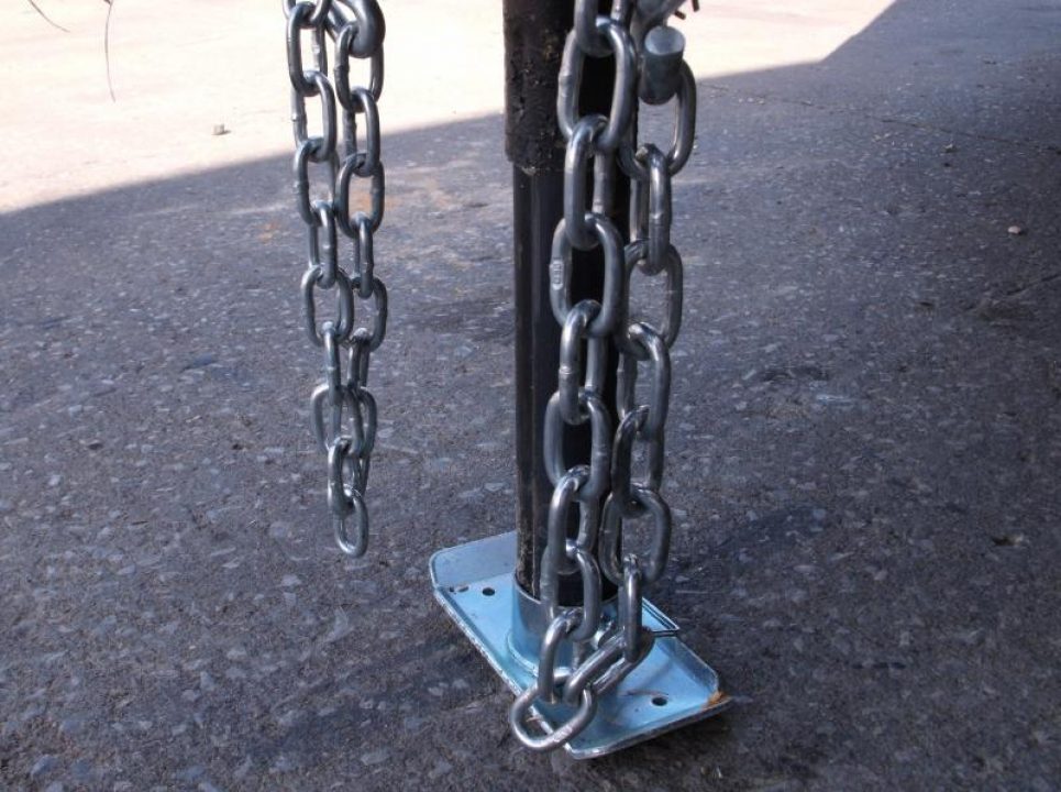 New Huge Sale While They Last  !!!  Enclosed Trailer 5 x 8 Enclosed Cargo Trailer RAMP  DOOR  Silver Mist  In Color 60" Interior