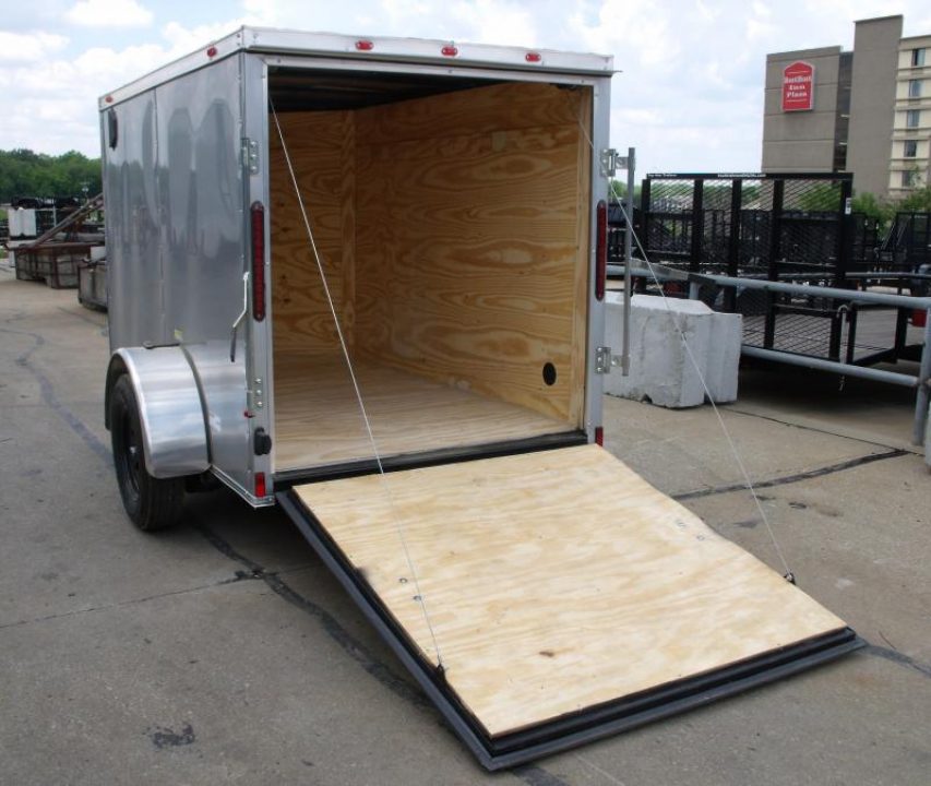 New Huge Sale While They Last  !!!  Enclosed Trailer 5 x 8 Enclosed Cargo Trailer RAMP  DOOR  Silver Mist  In Color 60" Interior