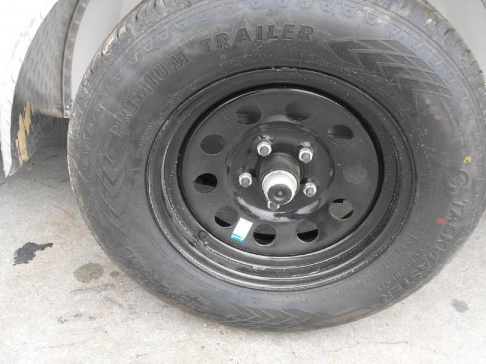 New Huge Sale While They Last    Enclosed Trailer 5 x 8 Enclosed Cargo Trailer BARN  DOOR  White In Color 60" Interior