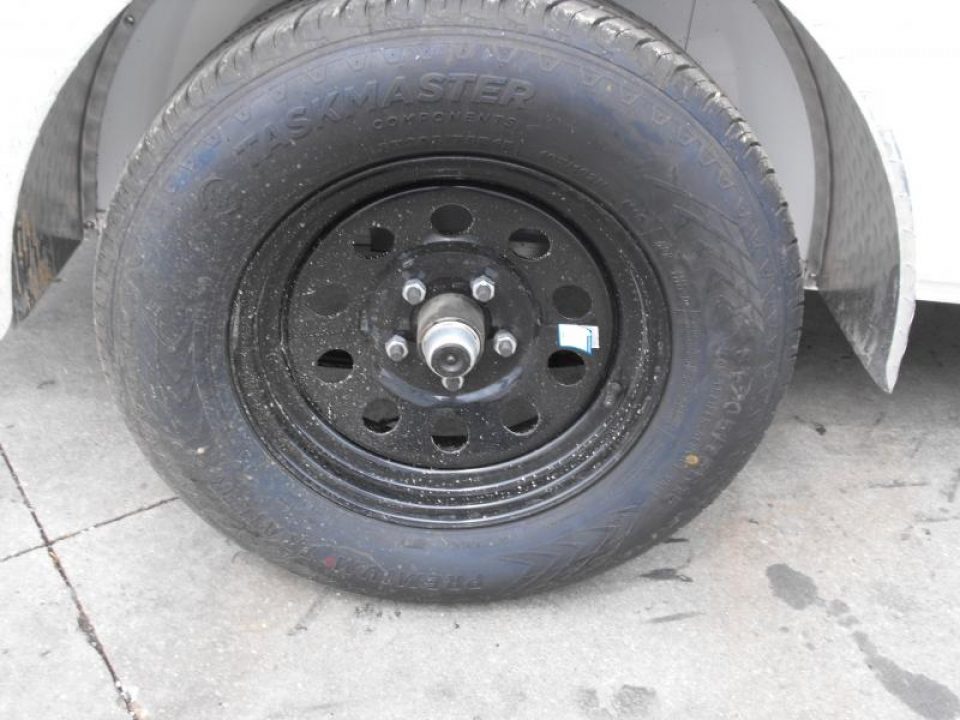 New Huge Sale While They Last    Enclosed Trailer 5 x 8 Enclosed Cargo Trailer BARN  DOOR  White In Color 60" Interior