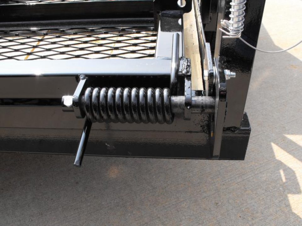 New 77 X 10  Utility Trailer 48" X Lay-N Tailgate 2990 Axle With Easy-Lube-Spindles