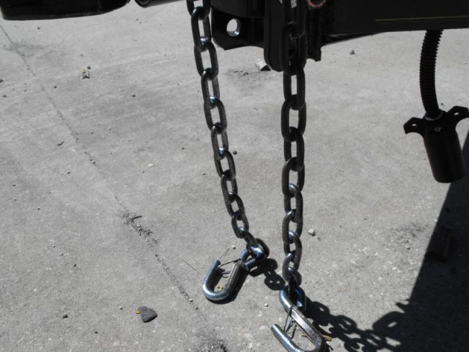 New BALE SPEAR (((    Hay Trailer ))) 4 SPIKE  OFF ROAD USAGE