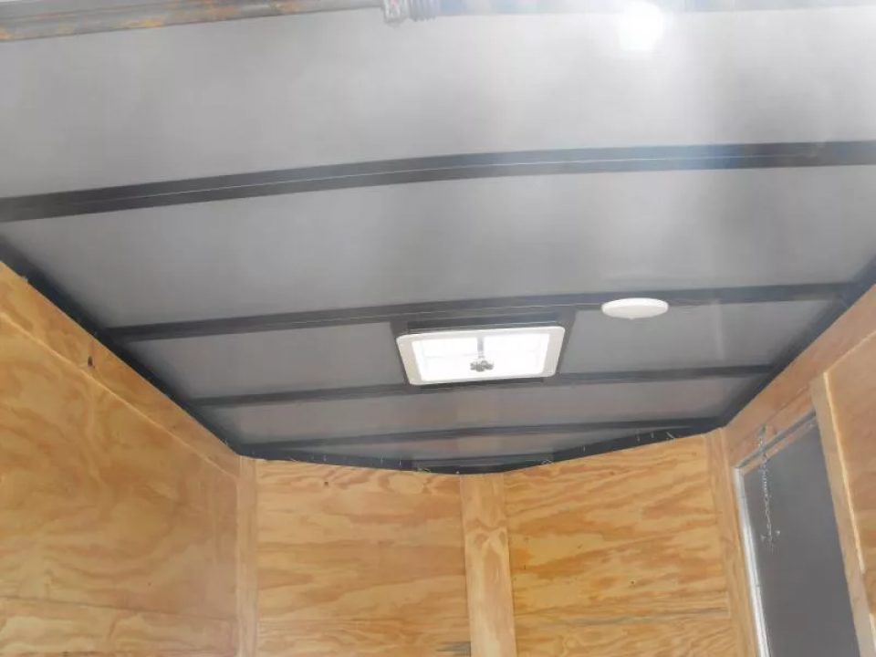 New Huge Sale While They Last  !!!  Enclosed Trailer 6 X 8 Ramp  6' 3"  Interior(( White   In Color  080 Skin))  Tube Construction