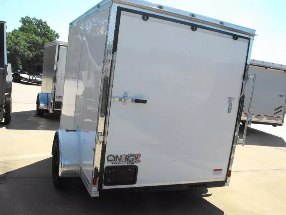 New Huge Sale While They Last  !!!  Enclosed Trailer 6 X 8 Ramp  6' 3"  Interior(( White   In Color  080 Skin))  Tube Construction