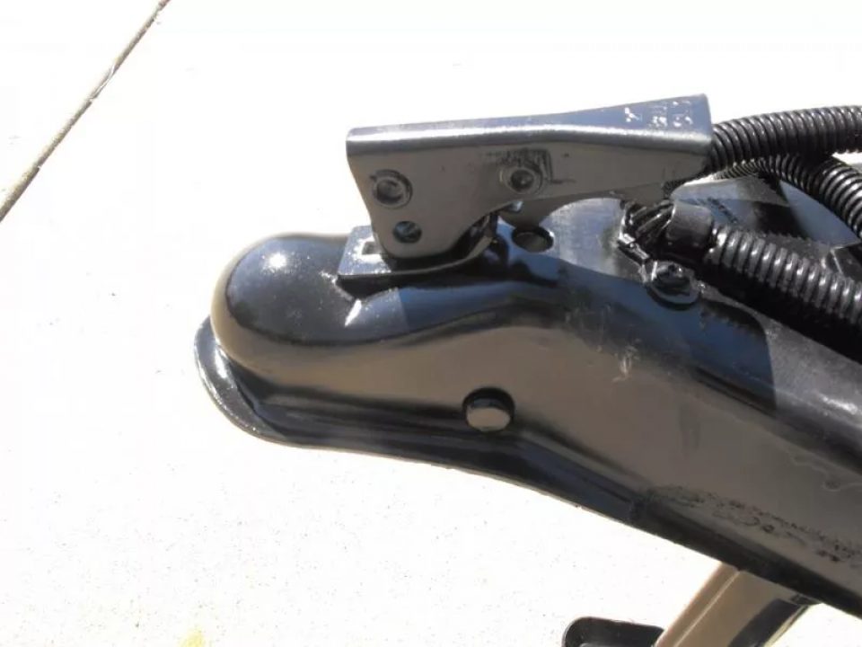 New HUGE SALE WHILE THEY LAST !!!  Enclosed Trailer 6 X 8 Ramp  6' 6"  Interior(( Silver Mist   In Color  080 Skin))  Tube Construction