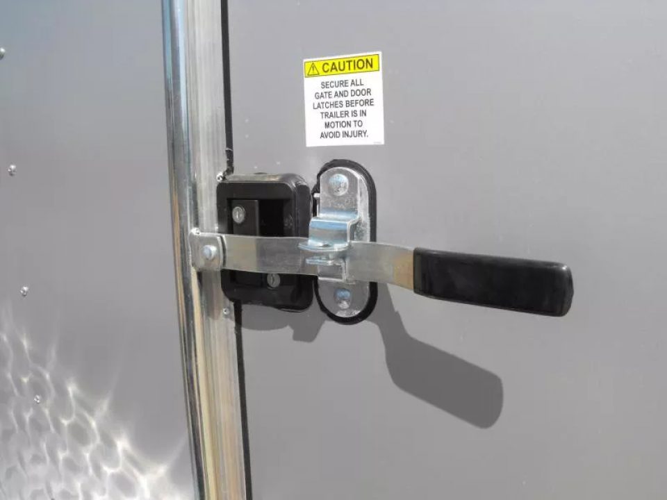 New HUGE SALE WHILE THEY LAST !!!  Enclosed Trailer 6 X 8 Ramp  6' 6"  Interior(( Silver Mist   In Color  080 Skin))  Tube Construction