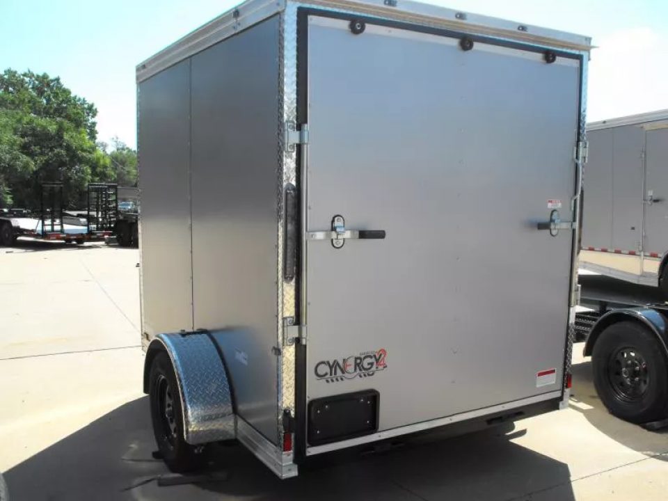 New HUGE SALE WHILE THEY LAST !!!  Enclosed Trailer 6 X 8 Ramp  6' 6"  Interior(( Silver Mist   In Color  080 Skin))  Tube Construction