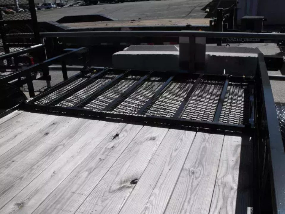 New Utility Trailer 77 X 12 Rear Spring Assisted Gate