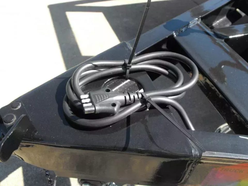 New Utility Trailer 77 X 12 Rear Spring Assisted Gate