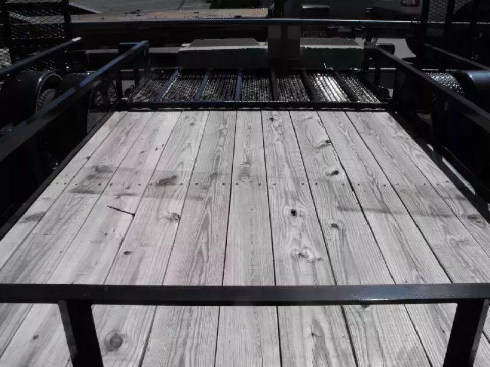 New Utility Trailer 77 X 12 Rear Spring Assisted Gate